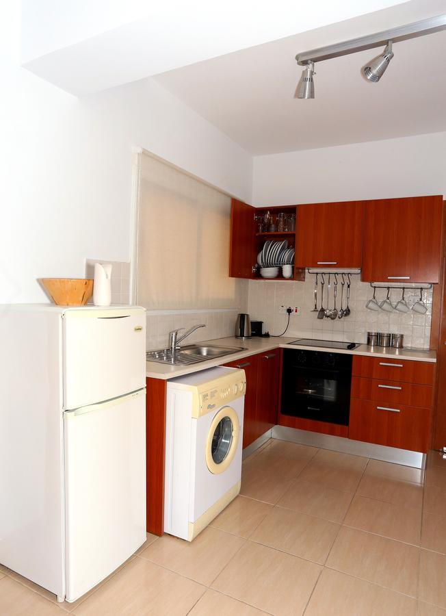 Penelope Court Apartment 102 Larnaca Exteriör bild